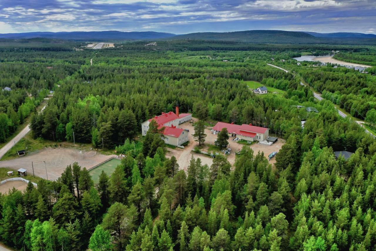 Kuukkeli Ivalo Airport Inn Exterior photo