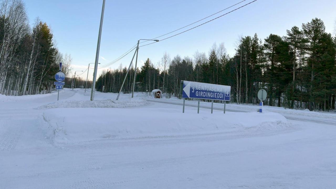 Kuukkeli Ivalo Airport Inn Exterior photo